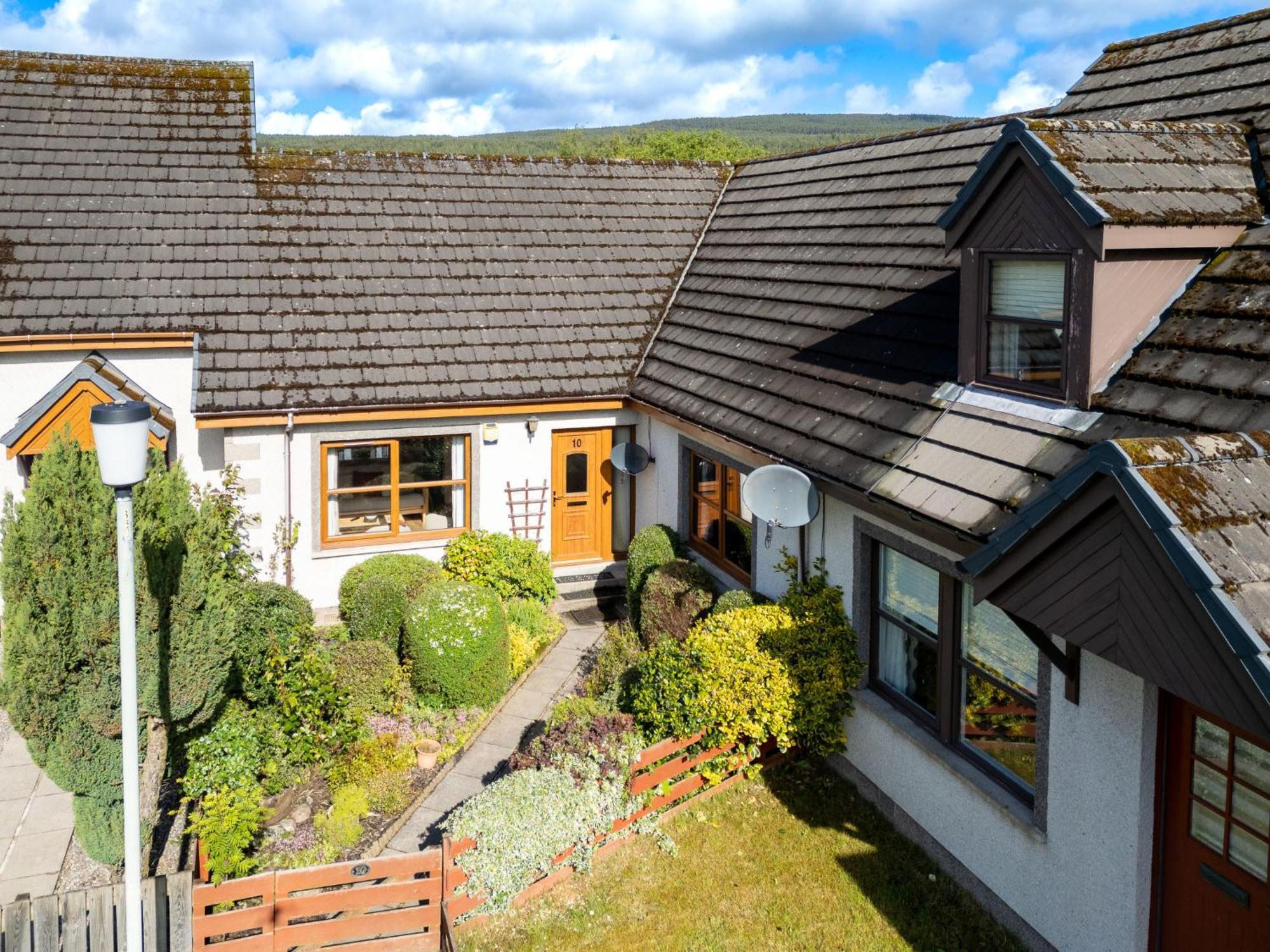 Holiday Home Braeriach By Interhome Aviemore Exterior photo